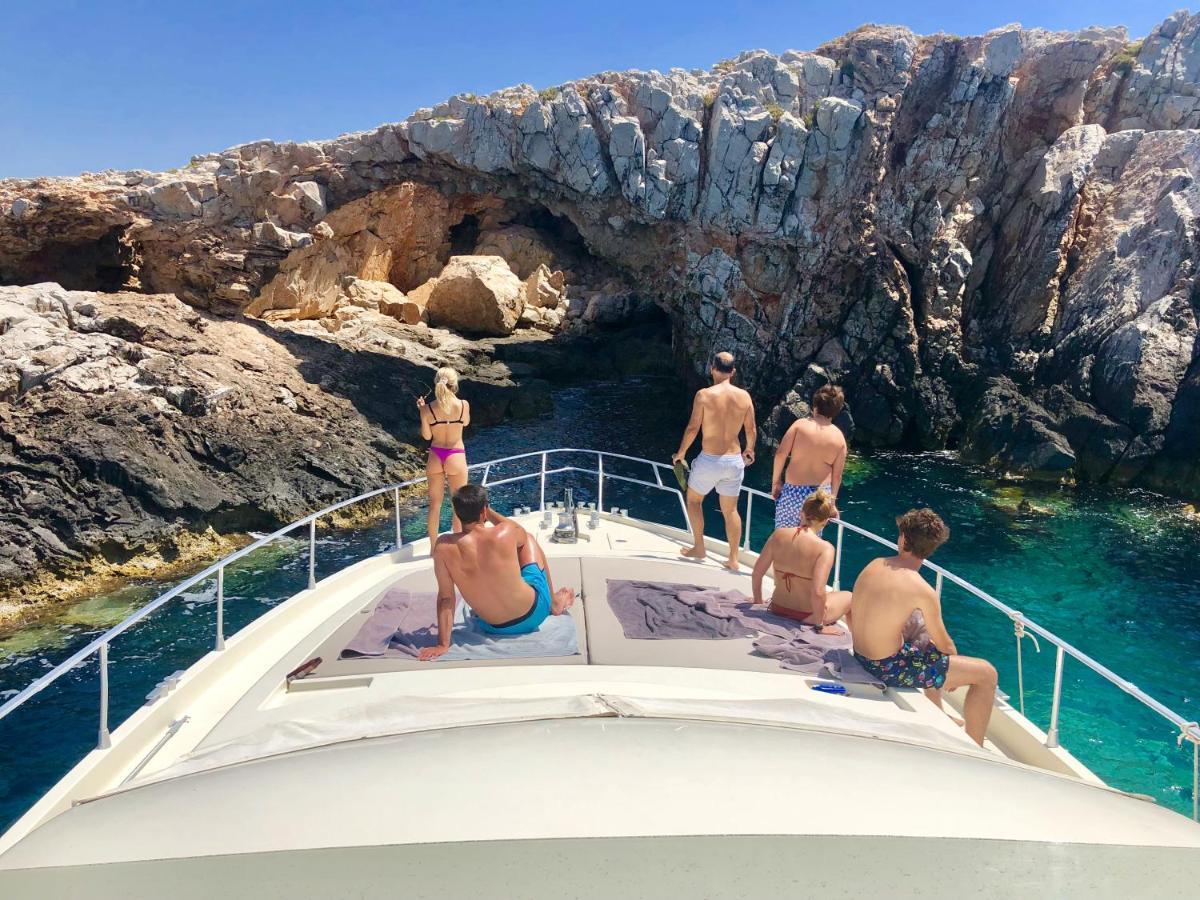 Mariakis Luxury Studios Astypalaia ภายนอก รูปภาพ