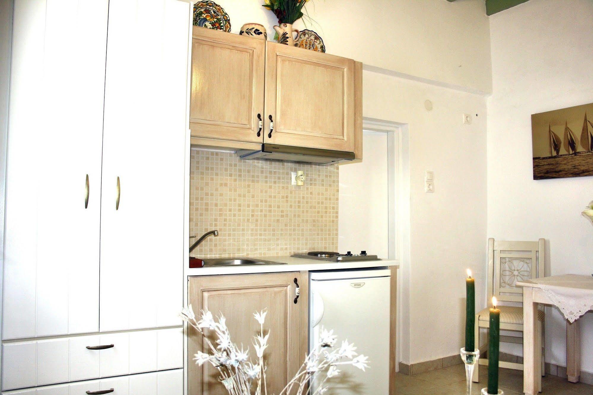 Mariakis Luxury Studios Astypalaia ภายนอก รูปภาพ