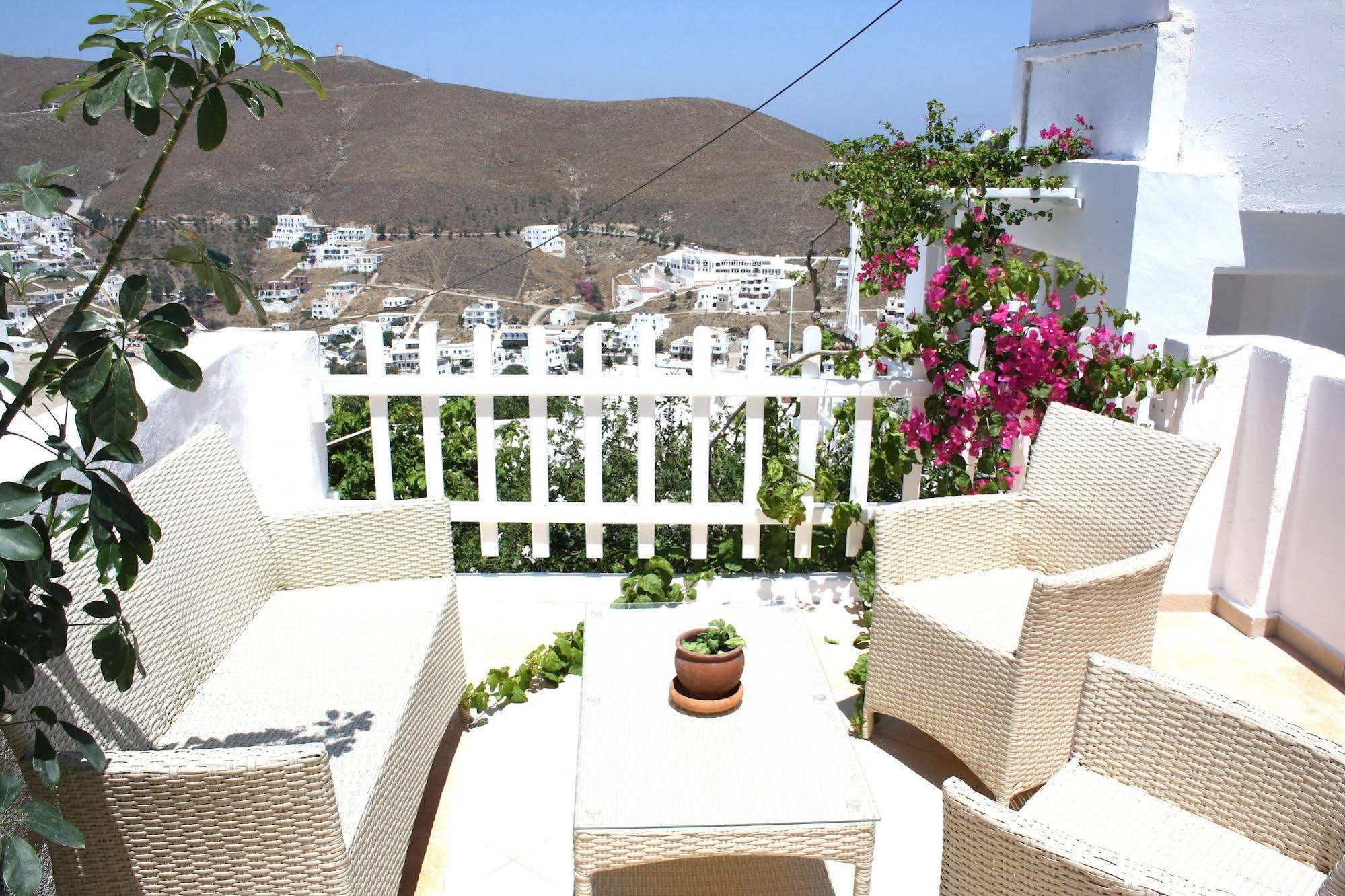Mariakis Luxury Studios Astypalaia ภายนอก รูปภาพ