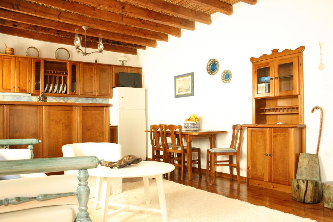 Mariakis Luxury Studios Astypalaia ภายนอก รูปภาพ